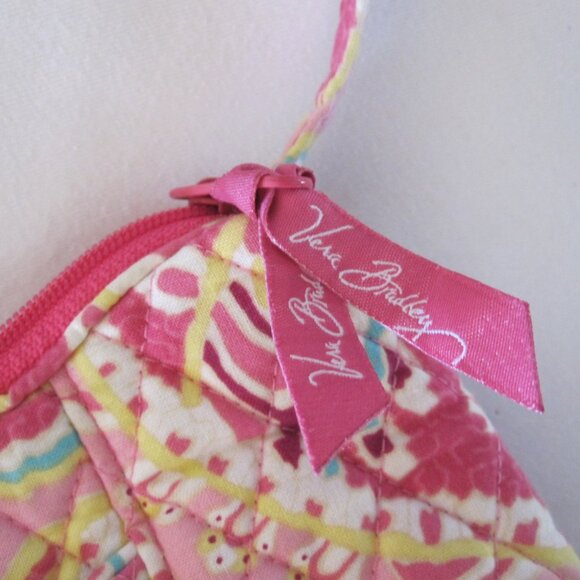 Vera Bradley Purse, 9" Wide, Pink w/ Flowers, very Nice - Picture 2 of 6